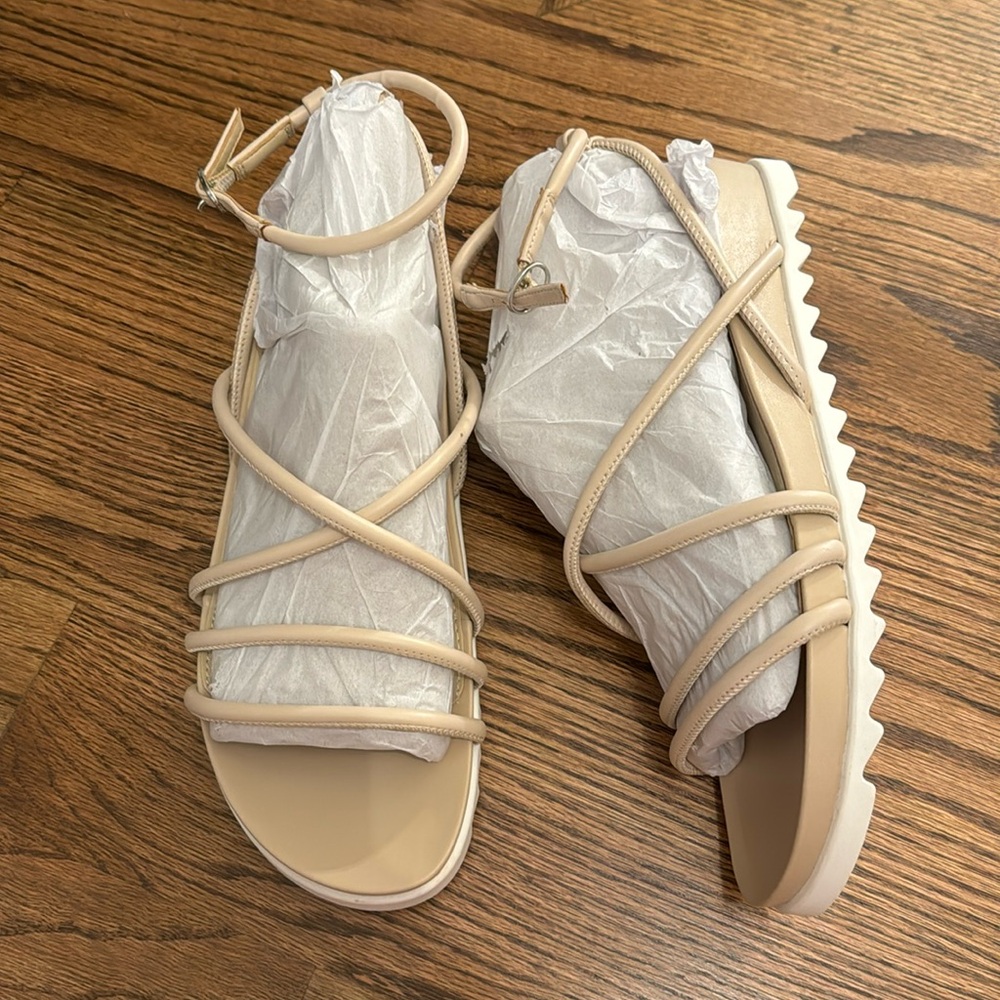 Marc Fisher sandals